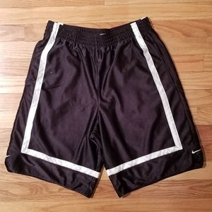 Nike basketball short